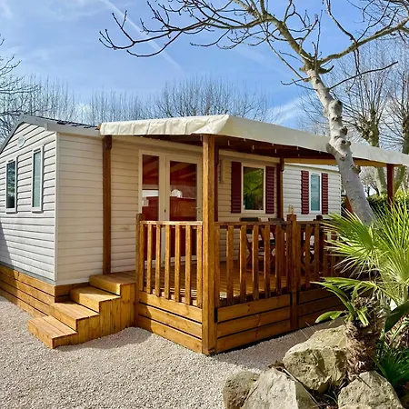 Eden - Premium Avec Piscine Campingplatz 3*